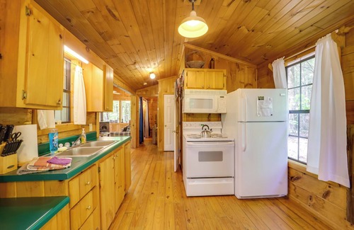 Vein Mountain Apartment | Explore & Unwind in Nature: Blue Ridge Cabin