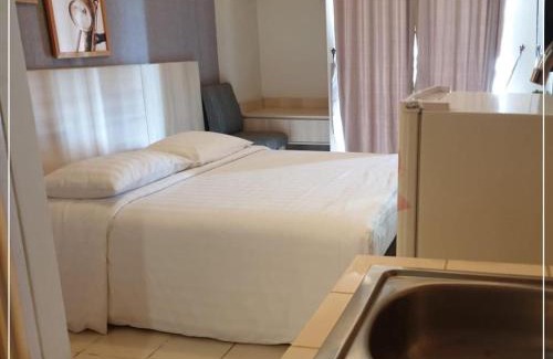 Serpong Apartment | Expressia Stay at Serpong Greenview Apartment