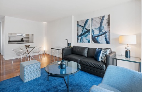 Gramercy Apartment | Exquisite 1 Bedroom in Gramercy Park & Subways