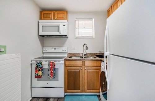 Palm Beach Apartment | Exquisite Intracoastal Unit, Beach 5mins away!
