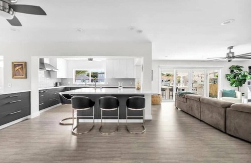 East Fort Lauderdale House | Exquisite Waterfront Property in Fort Lauderdale!