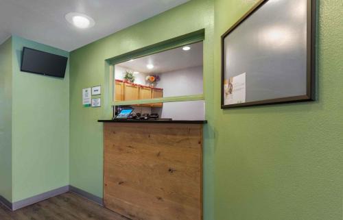 North Mountain Hotel | Extended Stay America Select Suites - Phoenix - North