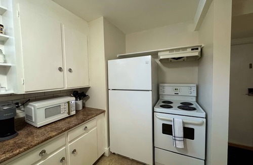 Thunder Bay Apartment | Extended Stay Studio Apartment in Thunder Bay
