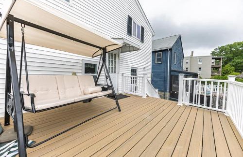 Medford Apartment | Extremely Spacious Home 10 Mins to The Encore