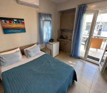 Neoi Epivates Apartment | F&R Villa Studio 3