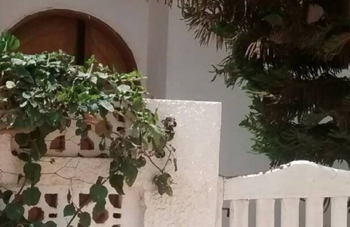 Yof Apartment | F3 air-conditioned, 1st floor, 10 minutes from Yoff beach, transport, Nord Foire, Dakar