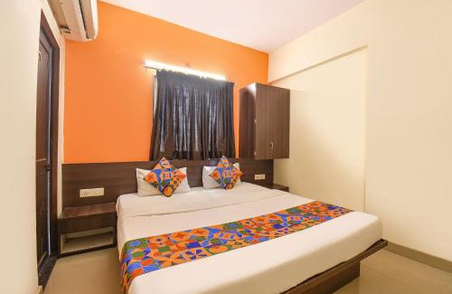 Phase 1 Hotel | FabExpress Comfort Executive - Nr Butterfly Park - Hinjawadi