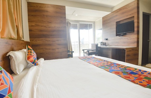 Chimbel Hotel | Fabhotel Avasa Grand