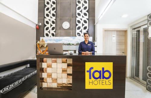 Nashik Hotel | FabHotel Balaji Inn - Panchwati