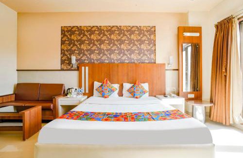 Panvel Hotel | FabHotel Devanshi Inn