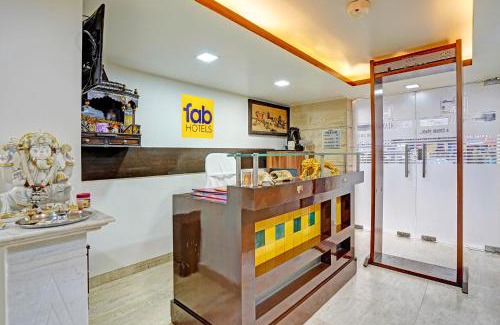 Patel Nagar Hotel | FabHotel Galaxy - Nr Patel Nagar Metro