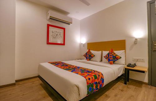 Karkardooma Hotel | FabHotel Hargobind Enclave