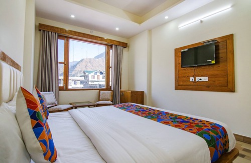 Mohal Hotel | Fabhotel Himalayan Park