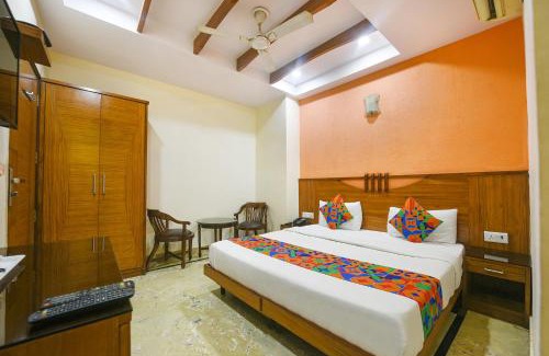 Karol Bagh Hotel | FabHotel Jaggi Palace Karol Bagh