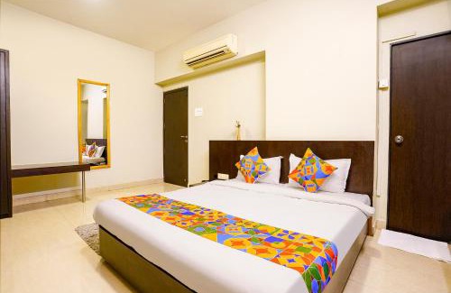 Bandra East Hotel | FabHotel Mumbai Corporate Apartments Bandra