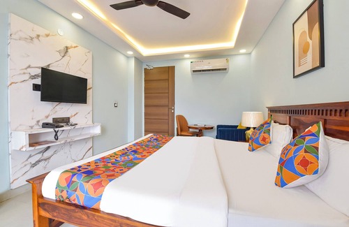 Raja Park Hotel | Fabhotel Pink Palace Raja Park