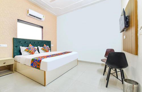 Mohali Hotel | FabHotel Prince 24