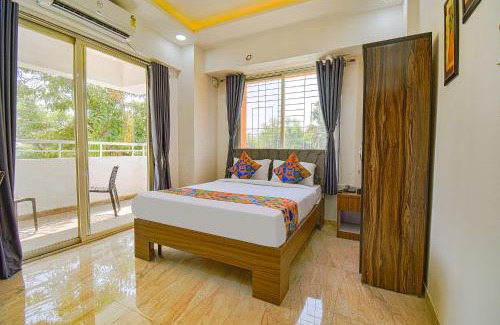 Mundhwa Hotel | FabHotel Red Velvet Inn & Suites