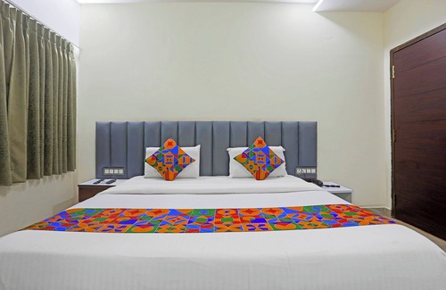 Khammam Hotel | Fabhotel Rr Residency I
