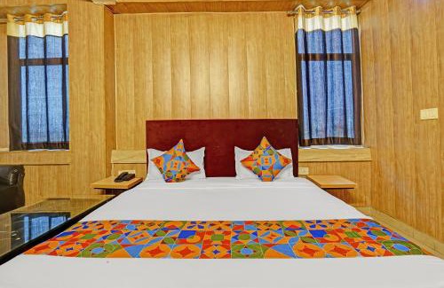 Vasundhara Hotel | FabHotel Vasundhara Grand