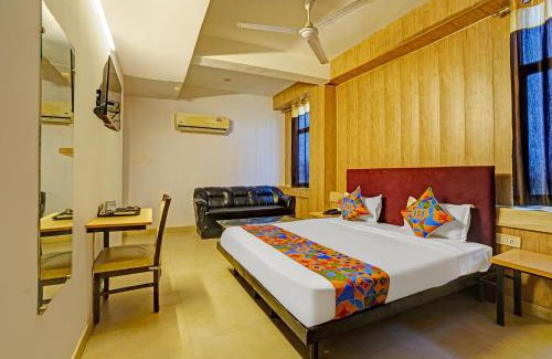 Vasundhara Hotel | FabHotel Vasundhara Grand