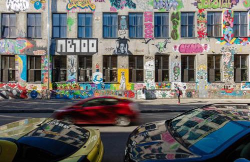 Chugureti Hotel | Fabrika Hostel & Suites