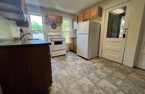 Oneonta Apartment | Fabulous 3-bedroom and 2 bathrooms house in charming Oneonta