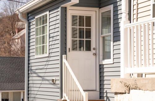 Highland Falls House | Fabulous 3bdrm Home With Parking