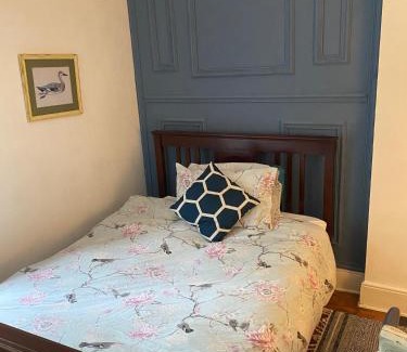 Londonderry Villa | Fabulous 6 Bedroom Victorian Period House