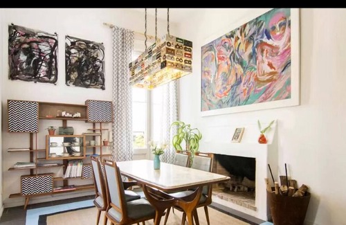 Ciudad Vieja Apartment | Fabulous Apartment / Old City