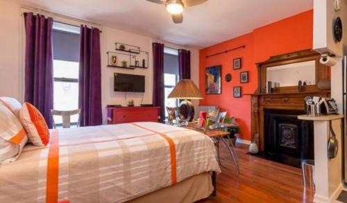 Central Park North Apartment | Fabulous Fully Furnished Studio Minutes From Times Square!