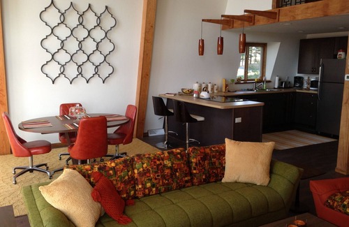 Iola House | Fabulous Funky Refurbished 70's Retro Lakefront Home -