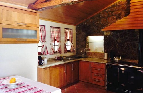 Gondufe House | Fabulous Pool in a Stunning Landscape