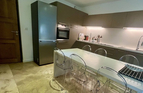 Porto Pollo House | Facing the sea, 30 m from the beach, luxury villa, air-conditioned