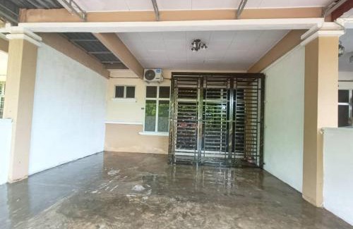Guar Chempedak House | Faiq Homestay