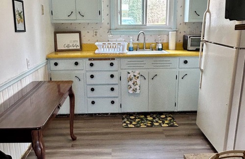 Sterling House | Fair Haven 3BR Bay Front Family Cottage