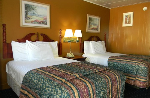 Roanoke Rapids Hotel | Fairfax Motel