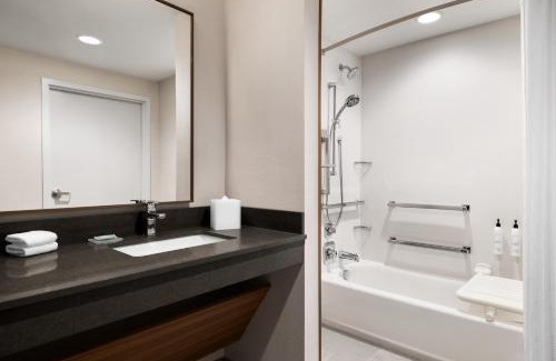Butztown Hotel | Fairfield by Marriott Inn & Suites Bethlehem PA