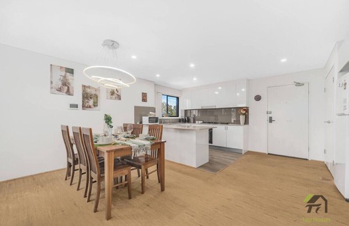 Fairfield Apartment | Fairfield Convenient lift Apartment&parking