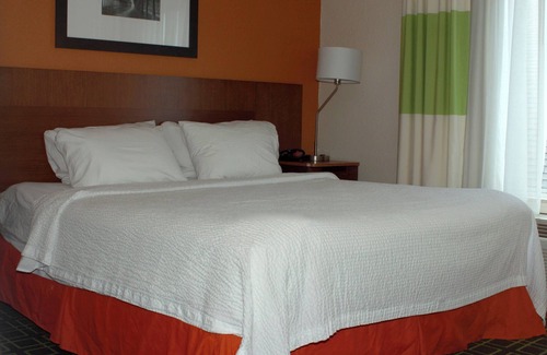 Kingmont Hotel | Fairfield Inn & Suites by Marriott Fairmont