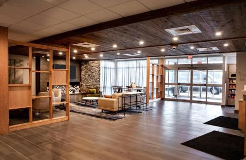 Sandston Hotel | Fairfield Inn & Suites by Marriott Richmond Airport