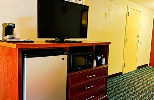 Lacy-Lakeview Hotel | Fairfield Inn & Suites by Marriott Waco North