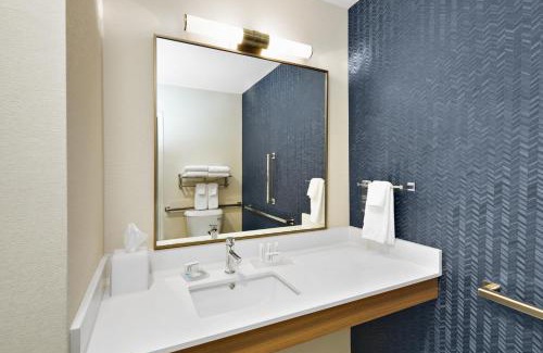 Summit Station Hotel | Fairfield Inn & Suites Columbus New Albany
