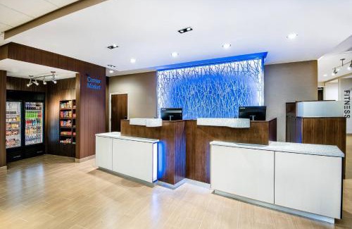 Van Hotel | Fairfield Inn & Suites Van Canton Area