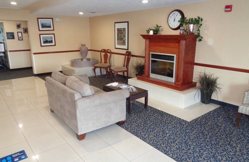 Du Quoin Hotel | Fairgrounds Inn