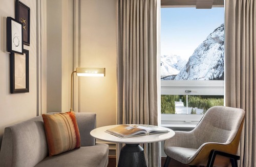 Banff Hotel | Fairmont Banff Springs Gold Experience