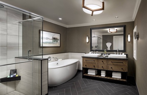 Blackcomb Hotel | Fairmont Chateau Whistler Gold Experience