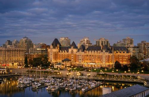 Inner Harbour Hotel | Fairmont Empress Hotel