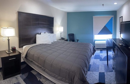 Iowa Hotel | Fairway Inn
