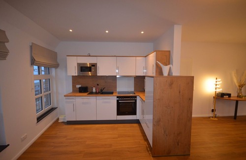 Center Apartment | Familien-appartement - Alte Uhrmacherei - Wohnen auf Zeit